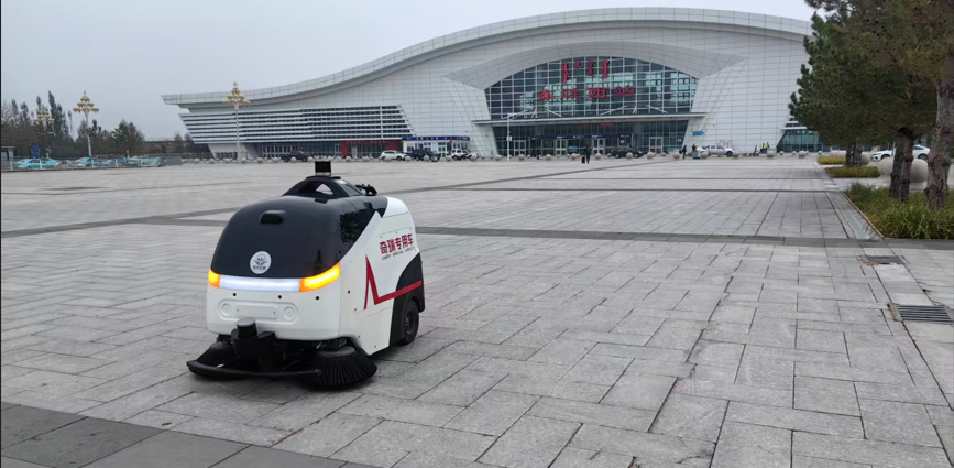 高铁枢纽清洁新标杆！朴津「快扫 VC100」正式上岗，守护每段高效出行路<